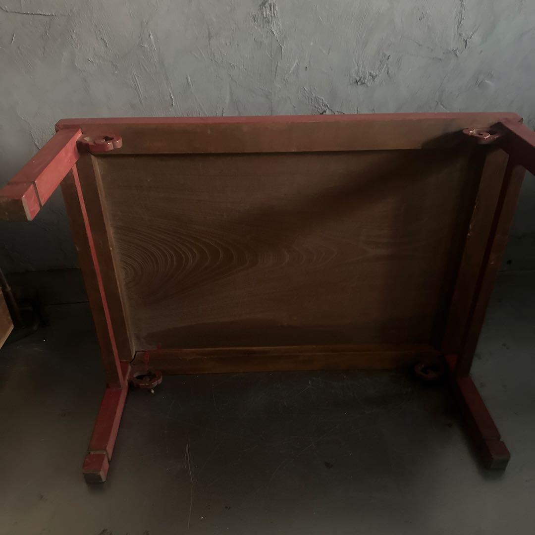 ヴィンテージ　赤い木製座卓　花台かもしれません