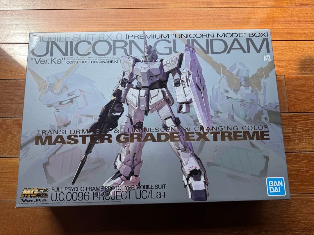 MG サザビー Ver.Ka＋MGEXユニコーンガンダムVer.Ka