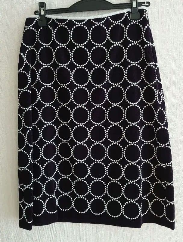 ミナペルホネン タンバリン柄　ひざ丈タイトスカート
