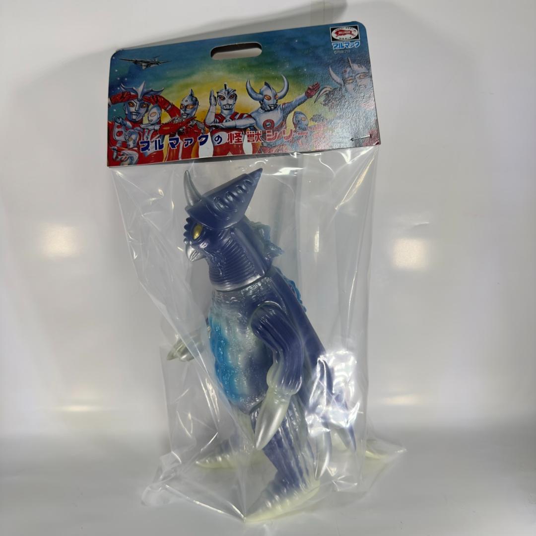 ブルマァク ホタルンガ 蓄光 ソフビアイランド 墓場の画廊 ウルトラマンA