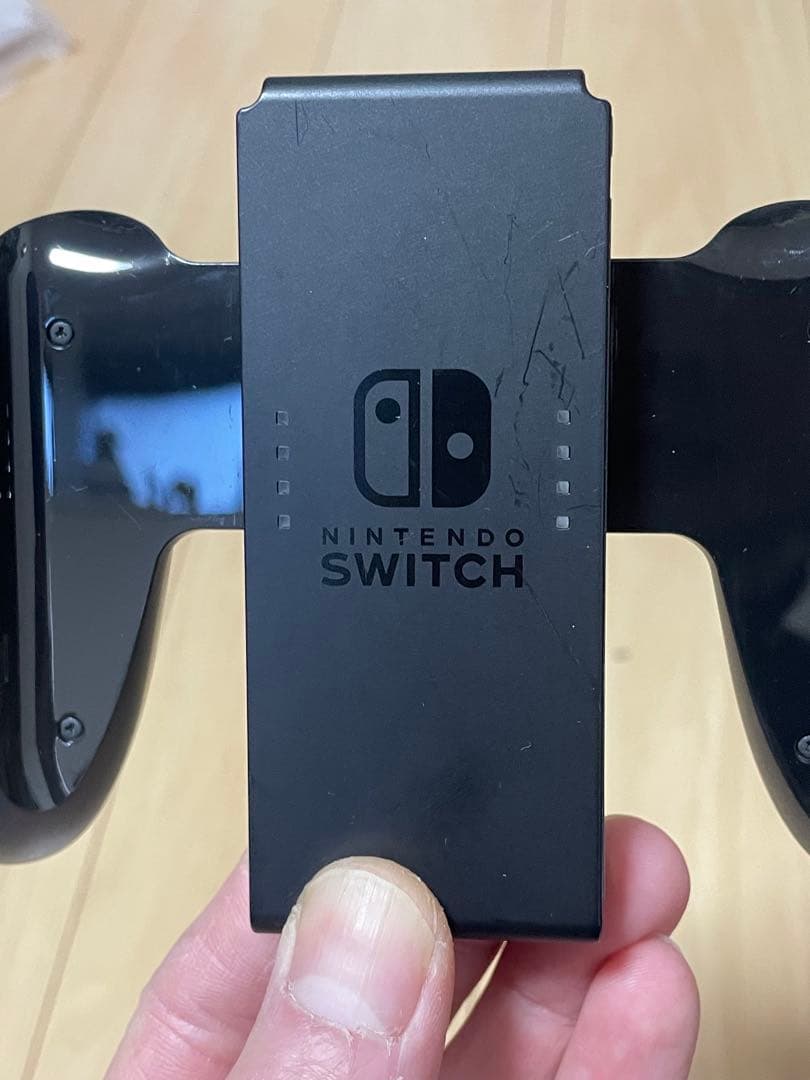 Nintendo Switch 赤色 本体 スーパーマリオオデッセイ付き