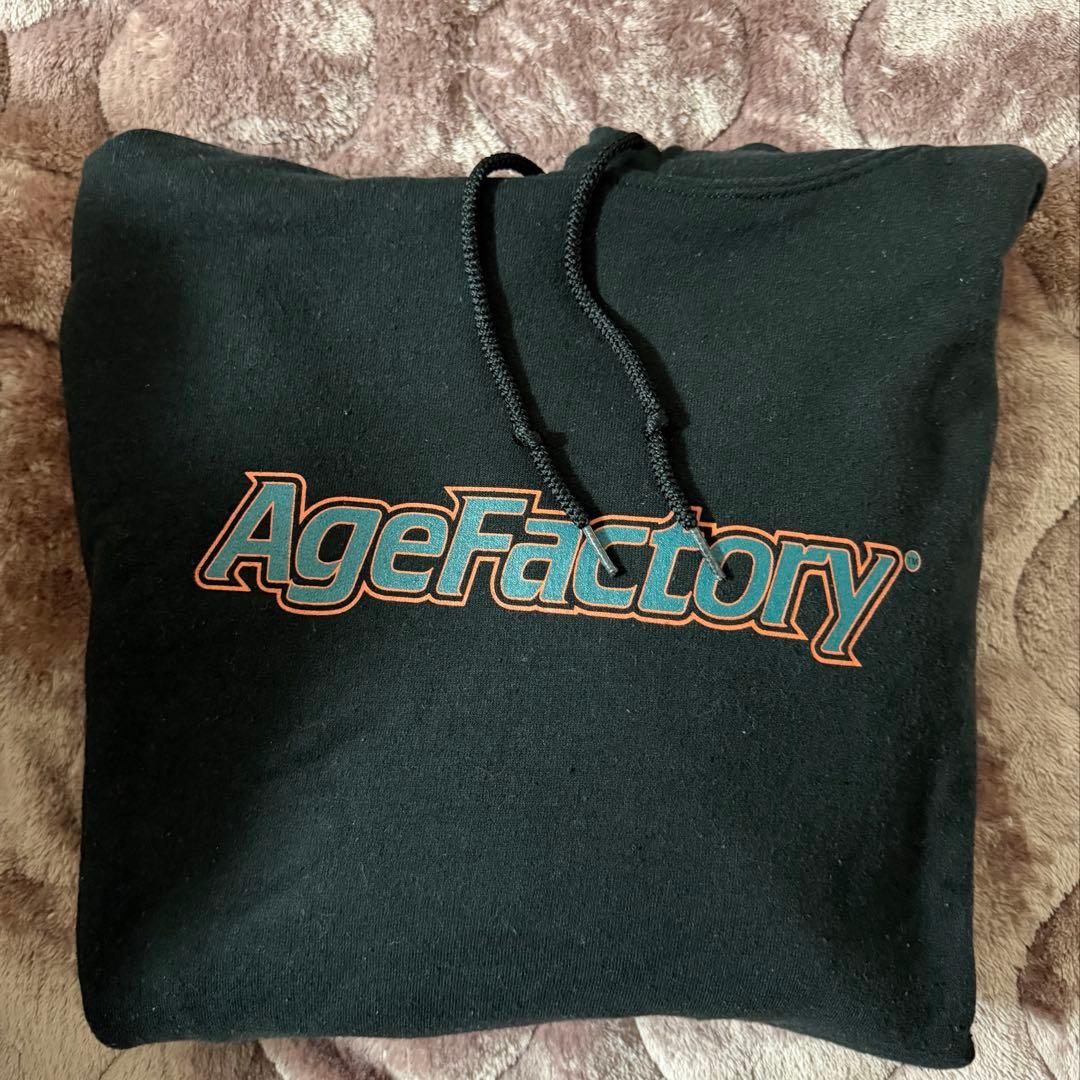 Age Factory パーカー