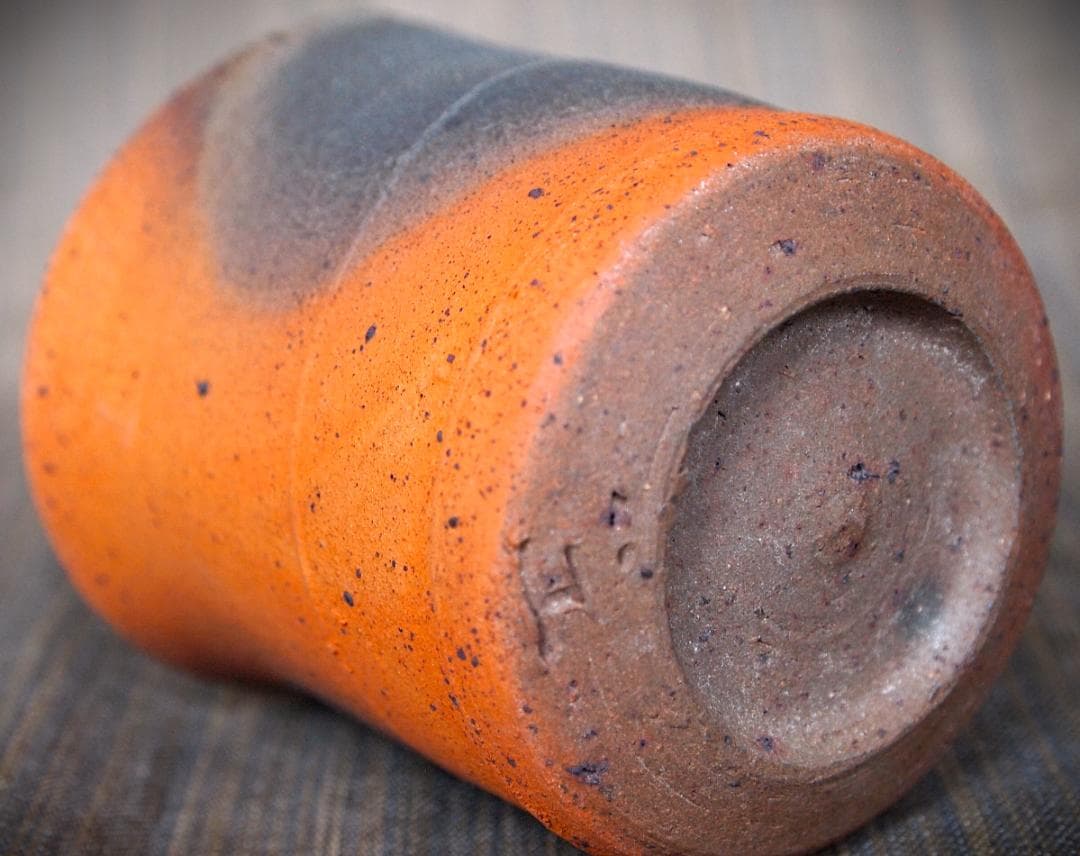 新作★中里太亀【師＆父：中里隆】唐津南蛮焼き締め湯のみA