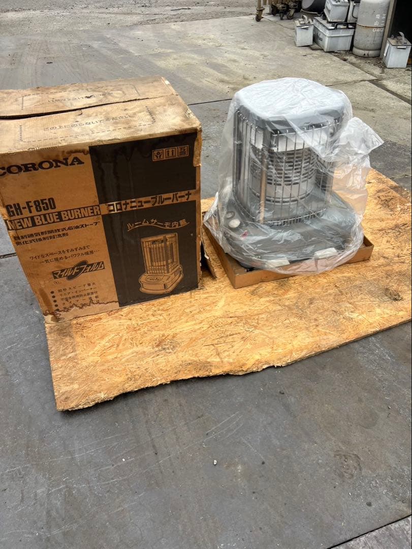 CORONA GH-F850 未使用 長期保管 電源OK 現状品 石油ストーブ