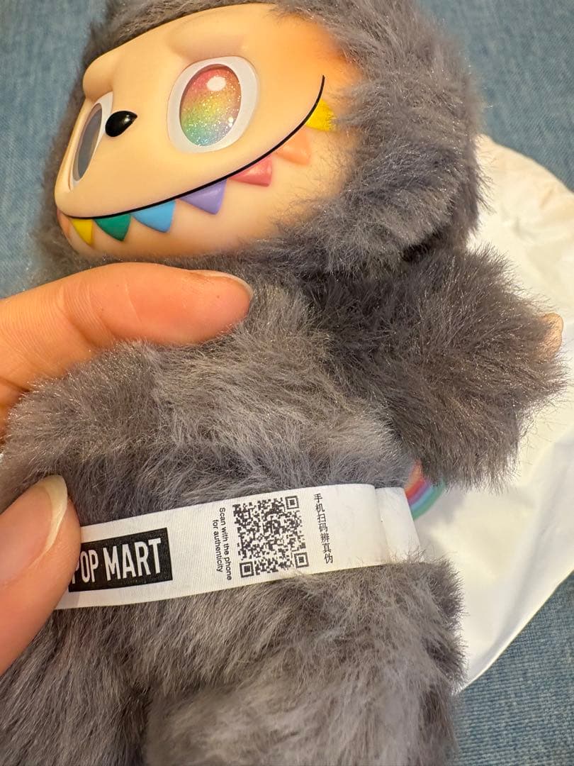 ラブブ シークレット 正規品