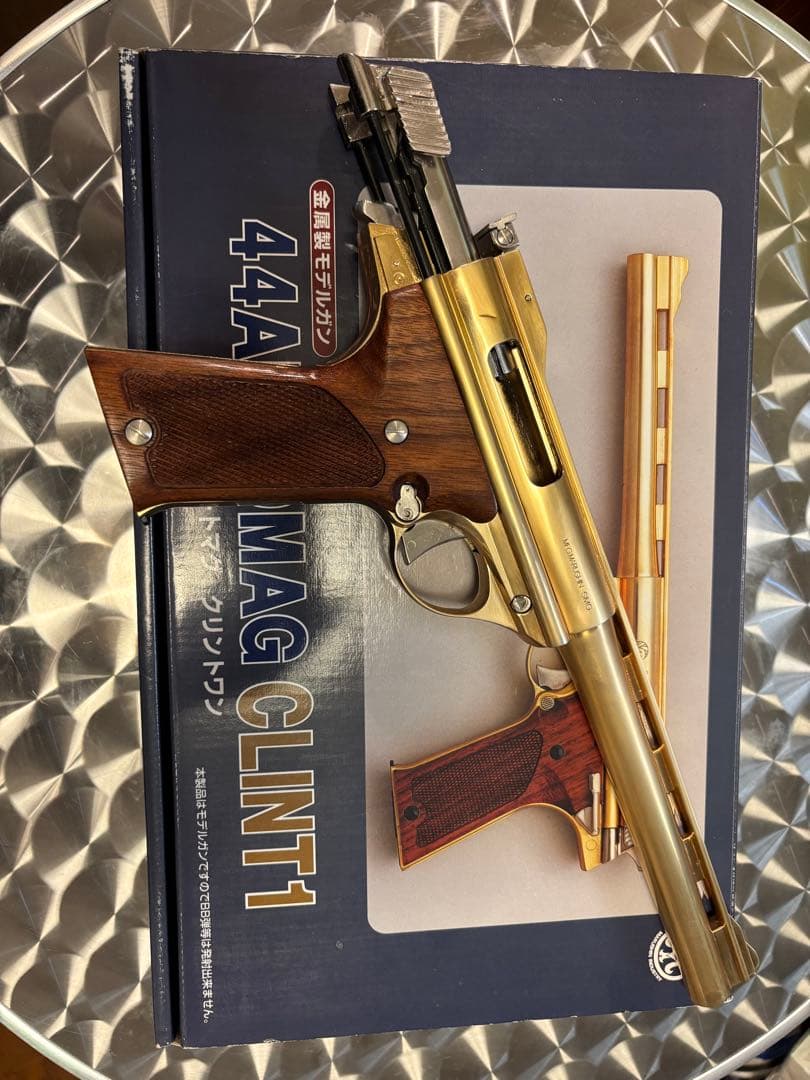 マルシン　44オートマグ　クリント1 金属モデルガン　木製グリップ
