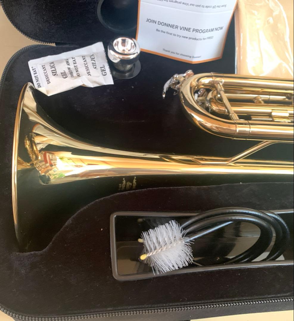 新品同様★Eastarトランペット一式ケース付 Bb調 初心者 ゴールド吹奏楽