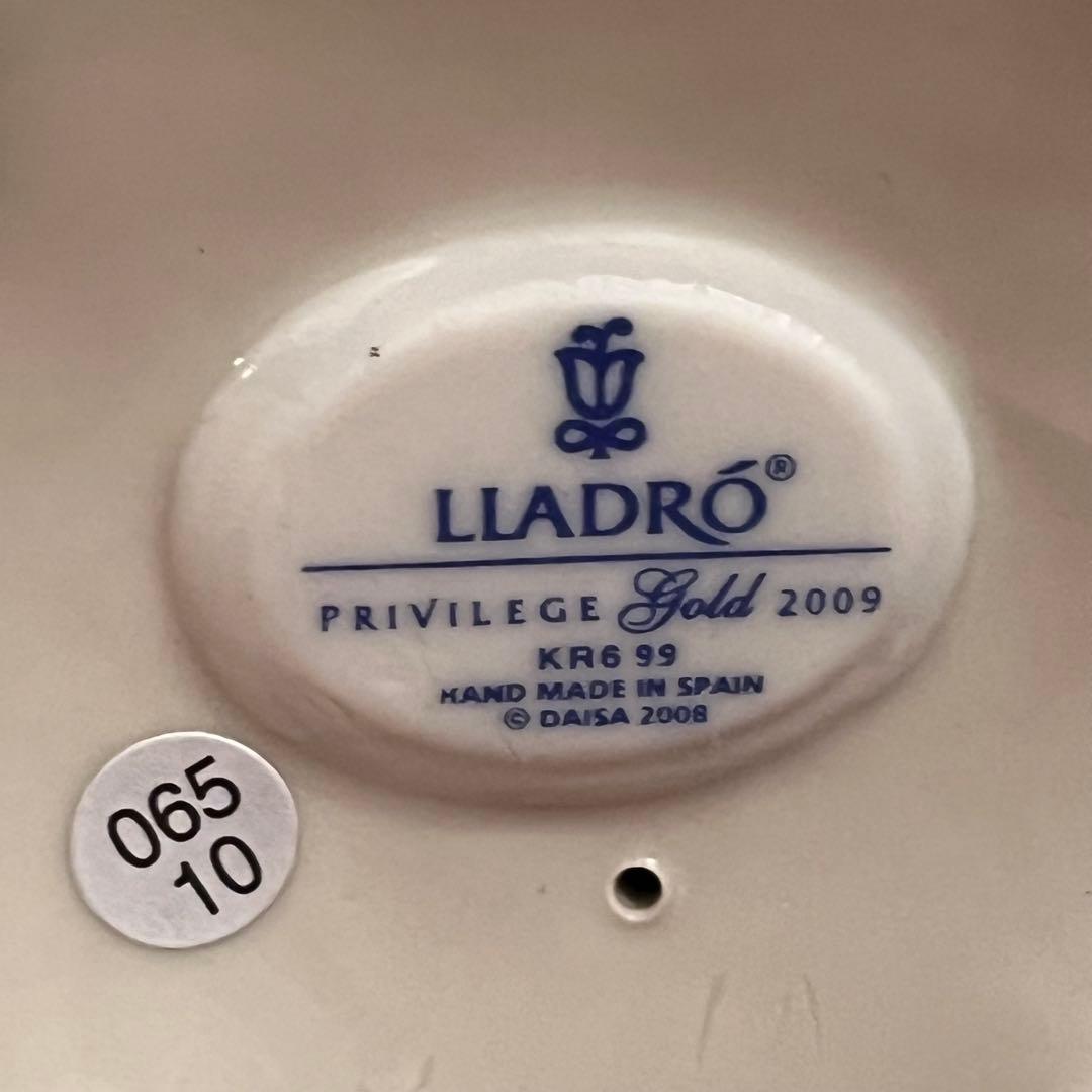 希少　新品　未使用　不思議の国のアリス　リヤドロ　陶器　人形　置物　箱入り