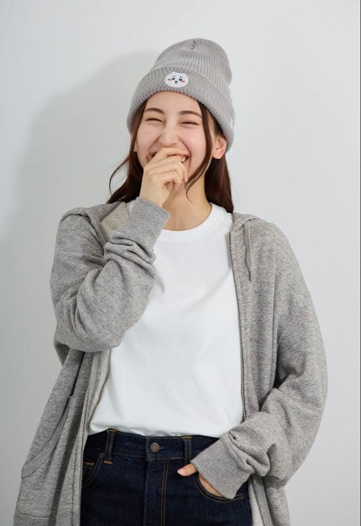 ちいかわ ニューエラ　ニット帽NEW ERA® 黒・グレー・ピンク、3色セット