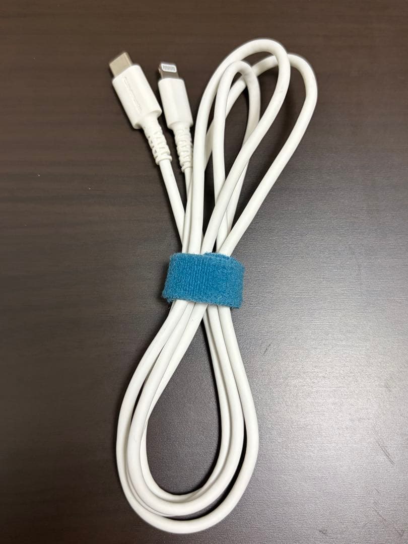 iPhone13 SIMフリー　おまけ2点付き