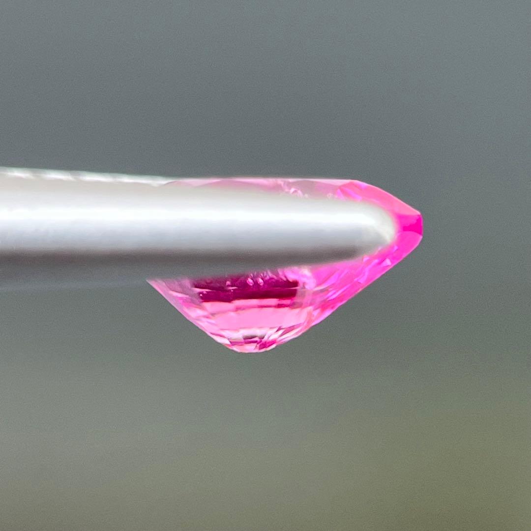 スリランカ産非加熱天然ピンクサファイアルース