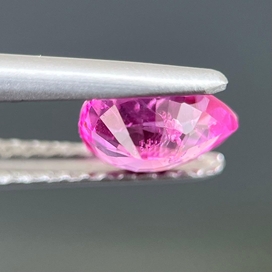 スリランカ産非加熱天然ピンクサファイアルース