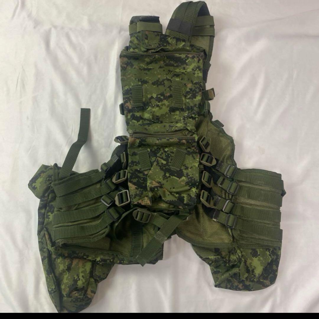 アメリカ軍　タクティカルベスト　BDU ミリタリー　サバゲー　米軍　ビッグサイズ