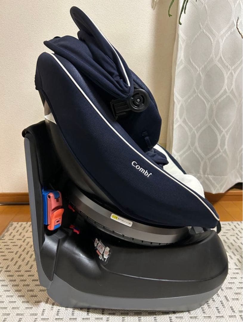 コンビ 新生児チャイルドシート クルムーヴ JJ-550ネイビー　抱っこ紐