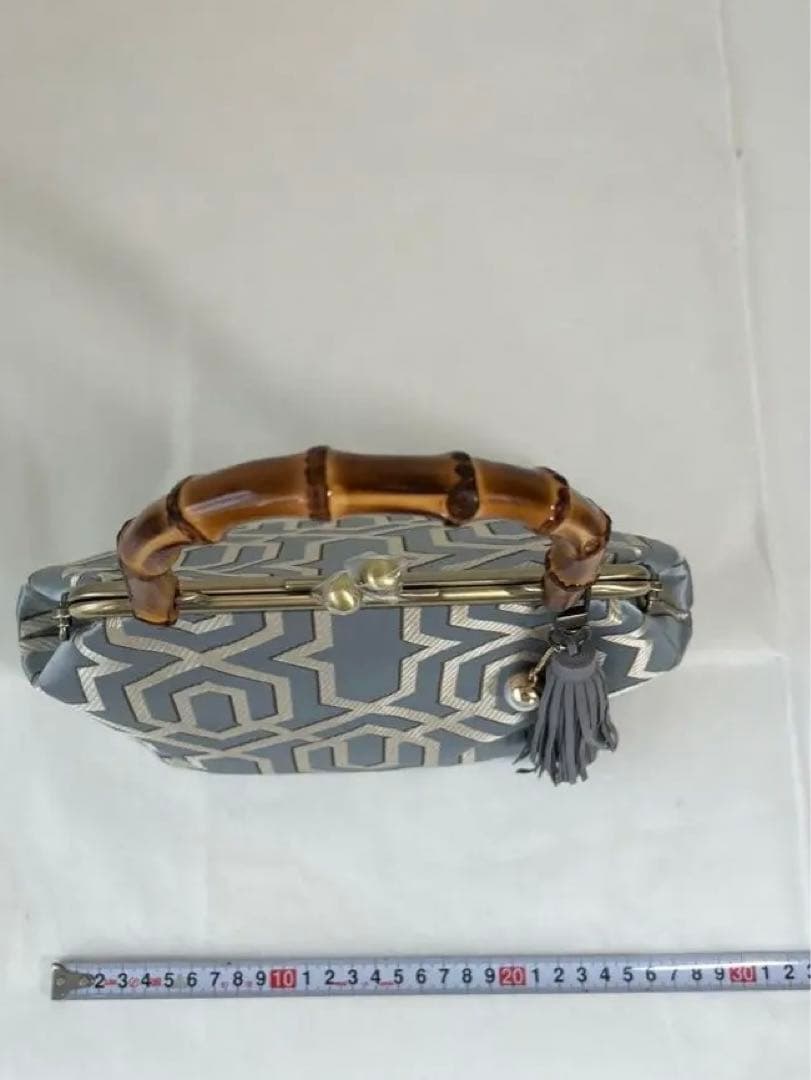 Ｋ　バンブーバッグ　斜めがけ　シルバー　グレー　和装　洋服