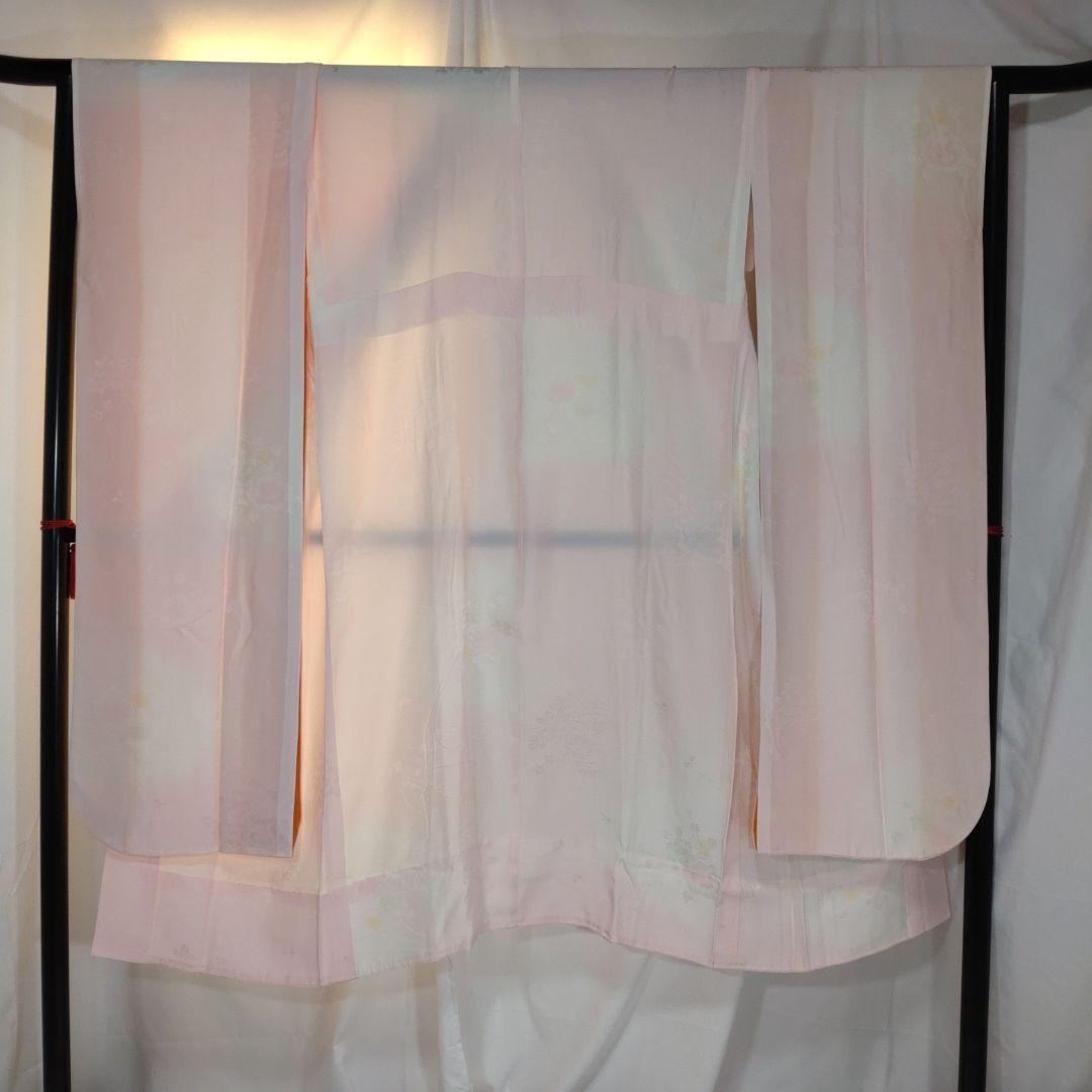 着物 f　振袖・長襦袢セット　金彩　駒刺繍　成人式　卒業式