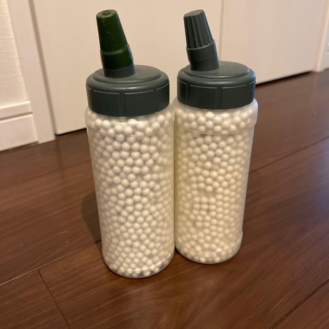 BB弾 大ボトル付属2本セット 東京マルイ 純正 超精密 弾は新品・ボトルは中古