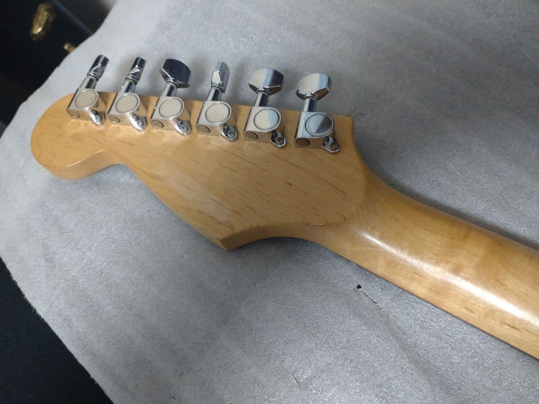 改良Legend ストラトタイプエレキギター