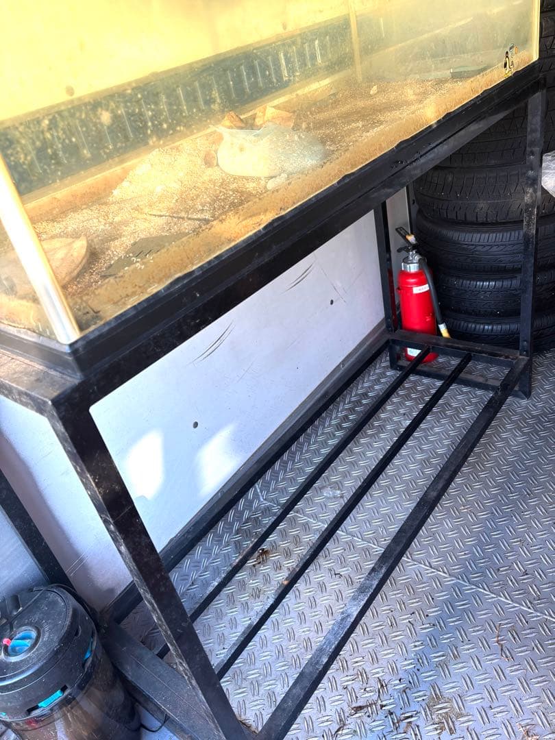 かにかま)120cm水槽と台付き