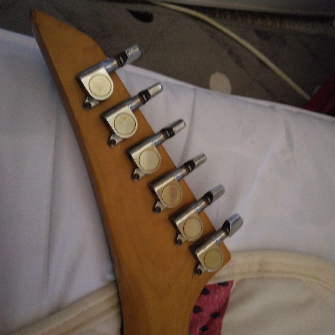 黒いテレキャスタータイプエレキギター