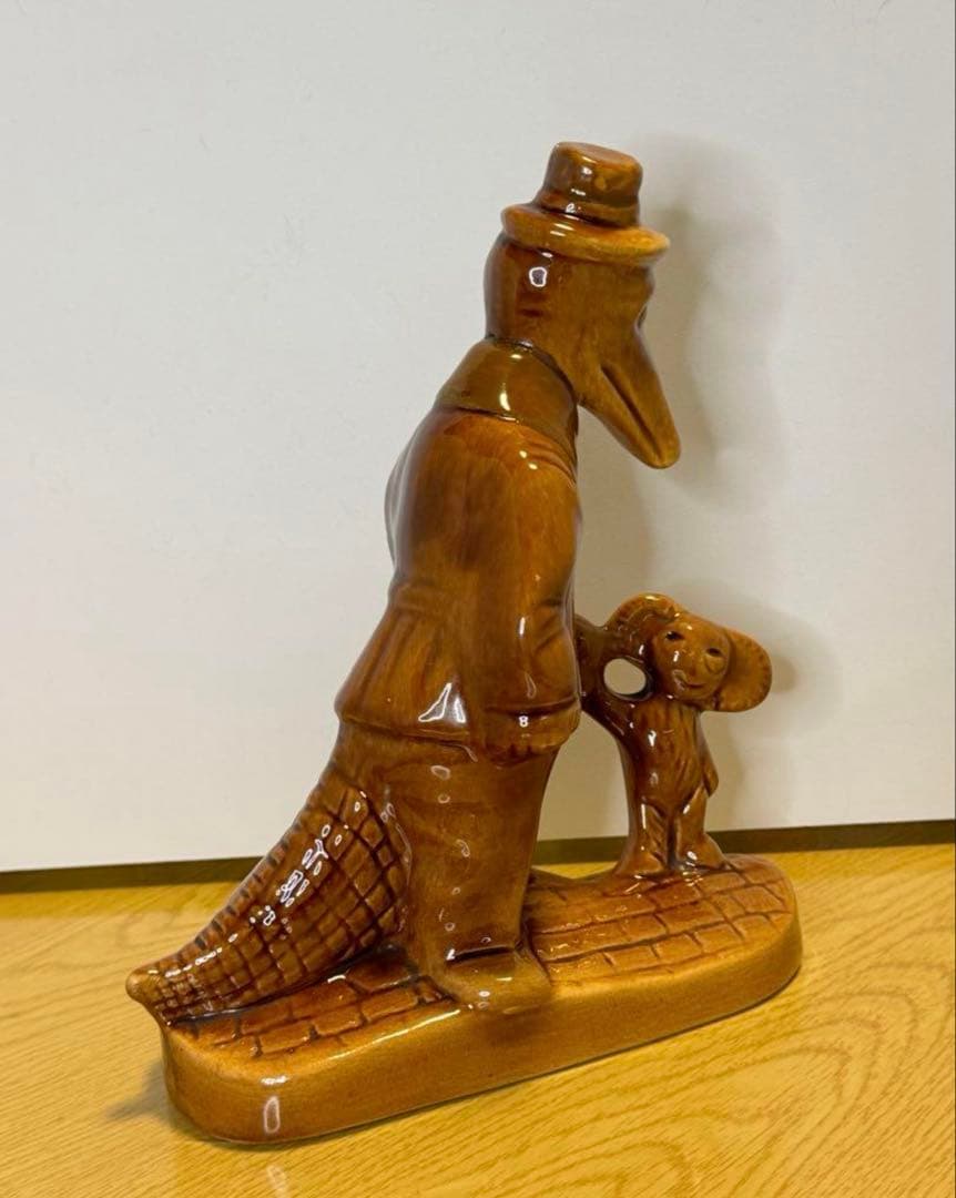 激レア‼️ソビエト　アンティーク　大きなチェブラーシカとゲーナの陶器。