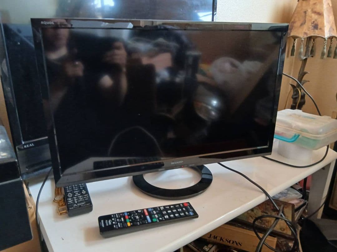 全国送料無料　美品　SHARP　AQUOS　液晶カラーテレビ