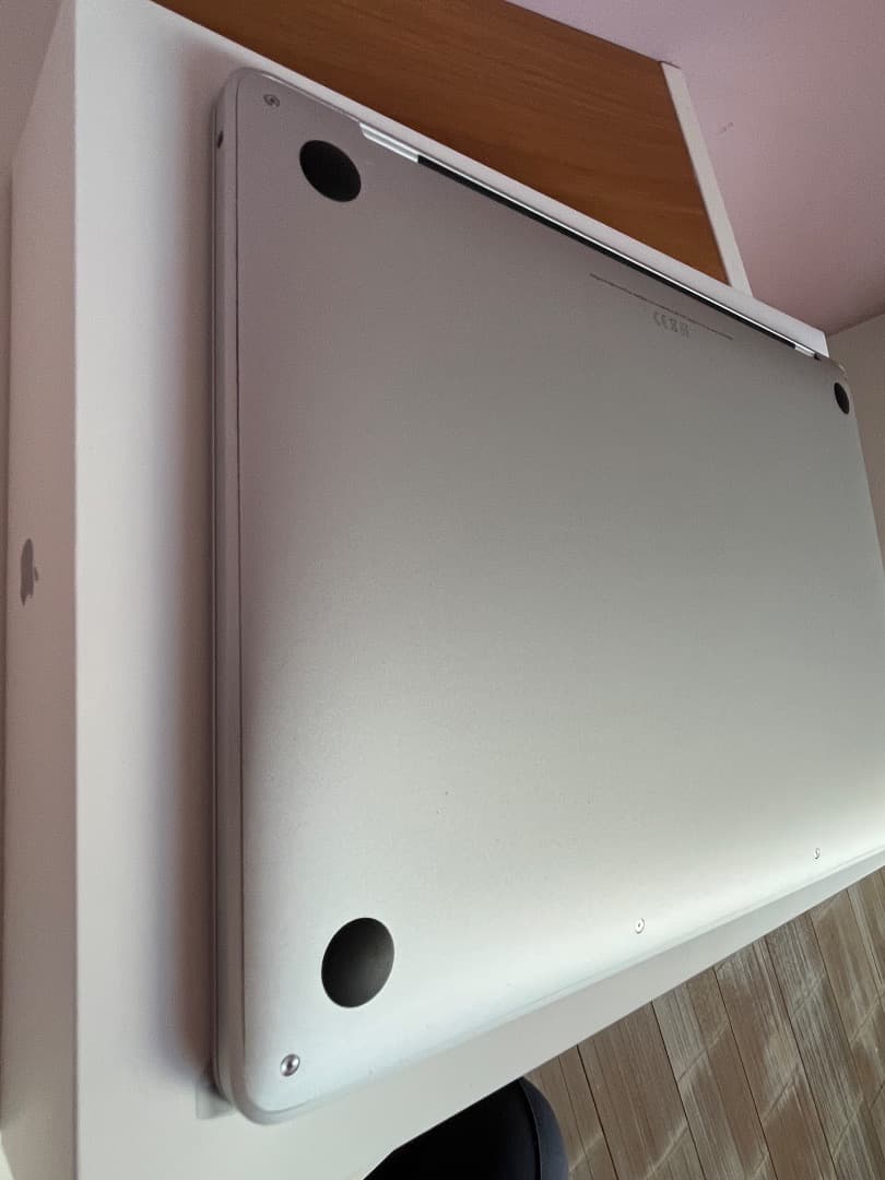 MacBook Pro 13インチ 本体