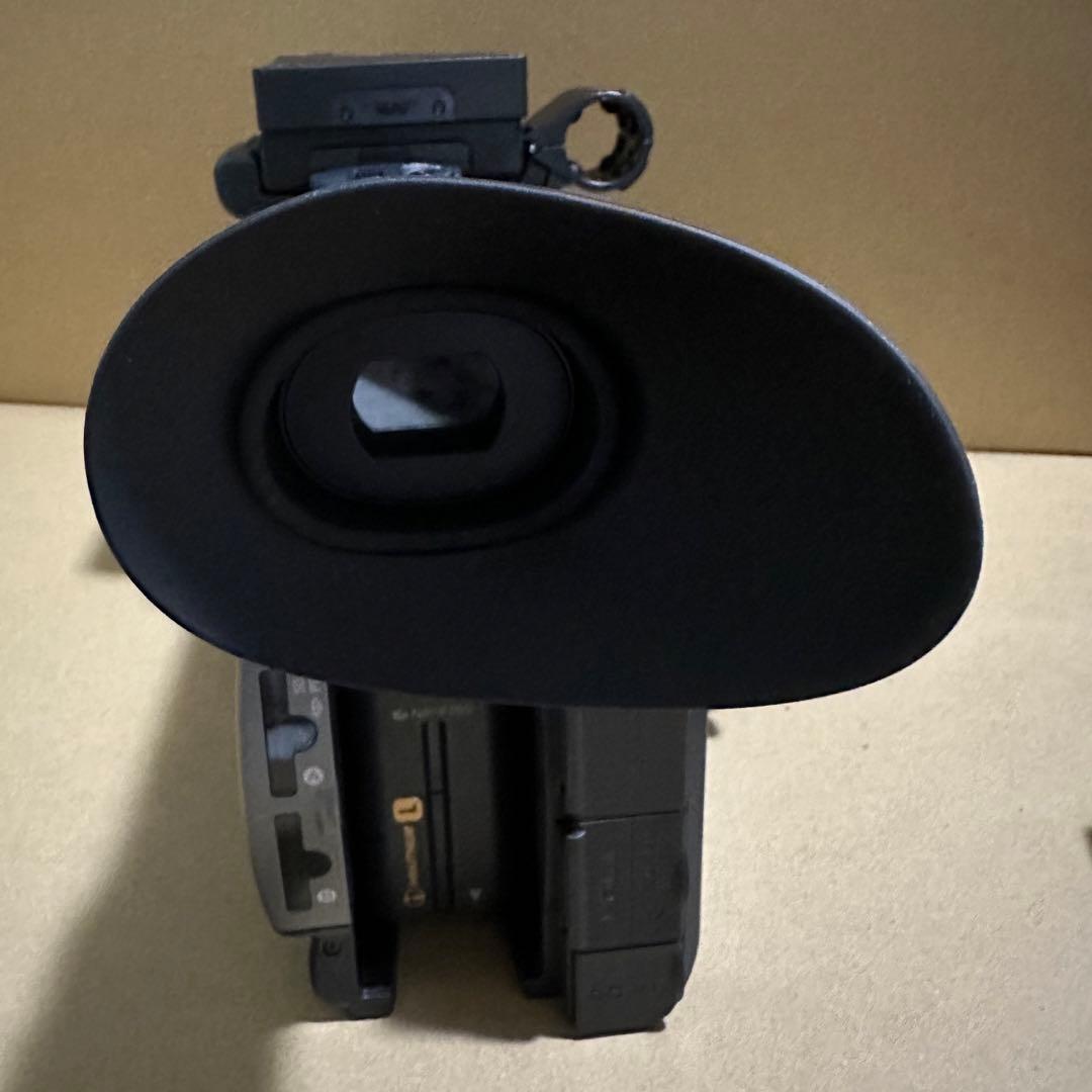 SONYビデオカメラ　HDR-AX2000