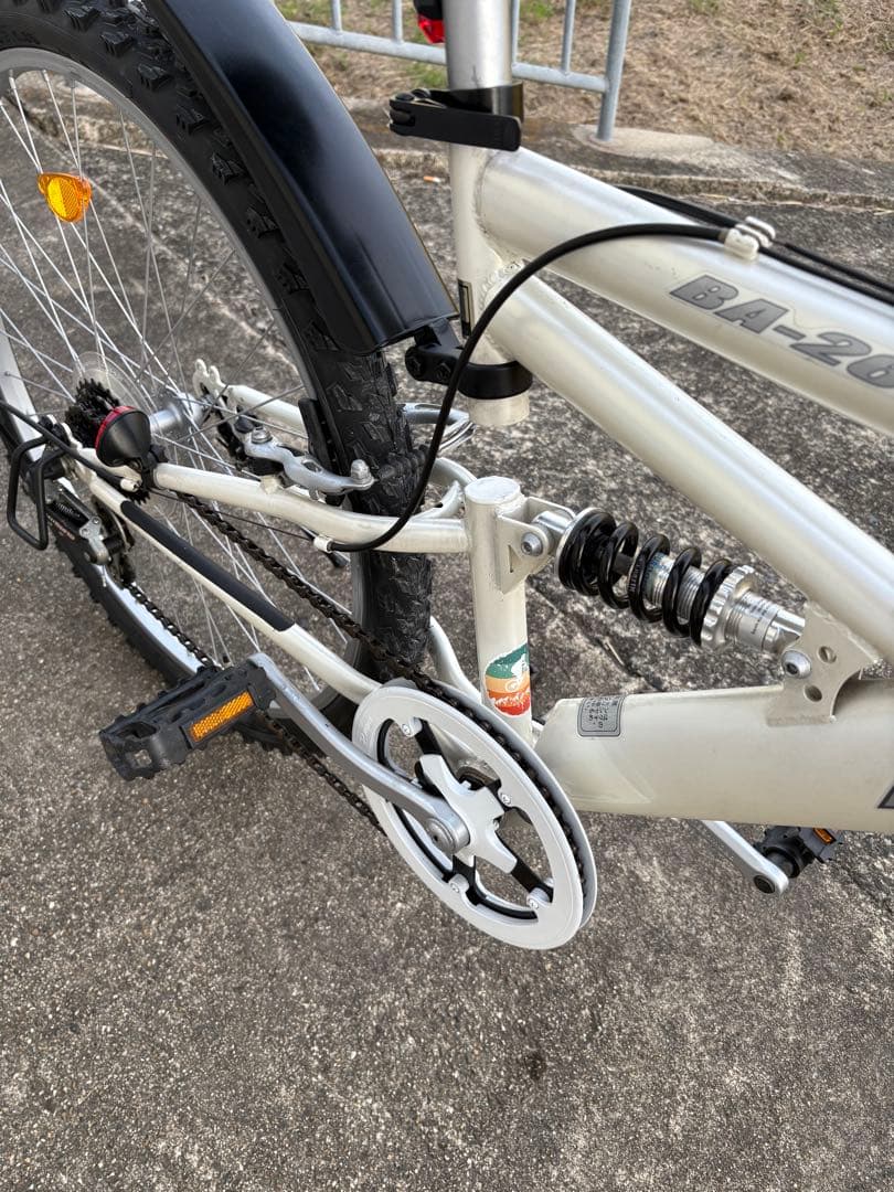 Minami Yuukiさん専用 バリアント・フルサスMTB(26㌅)