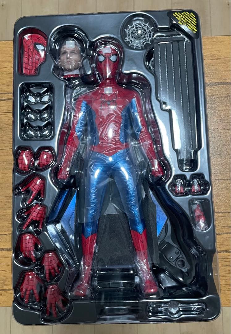 ホットトイズ スパイダーマン ニューレッド & ブルースーツ 1/6 フィギュア