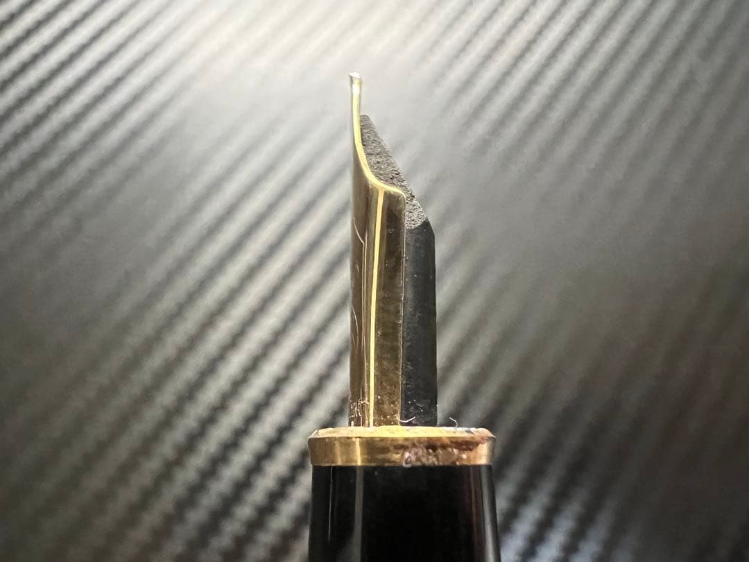 モンブラン マイスターシュテュック 144 万年筆 全金 ブラック F 細字