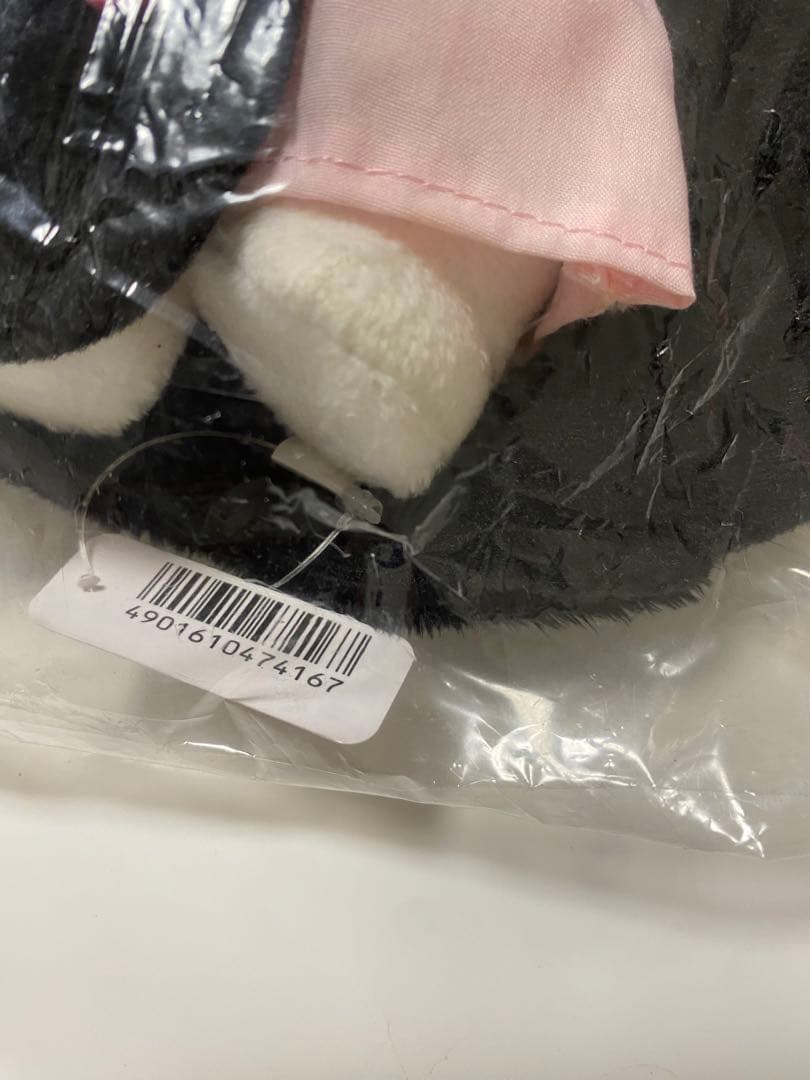 希少　ハローキティ　貞子　コラボぬいぐるみ