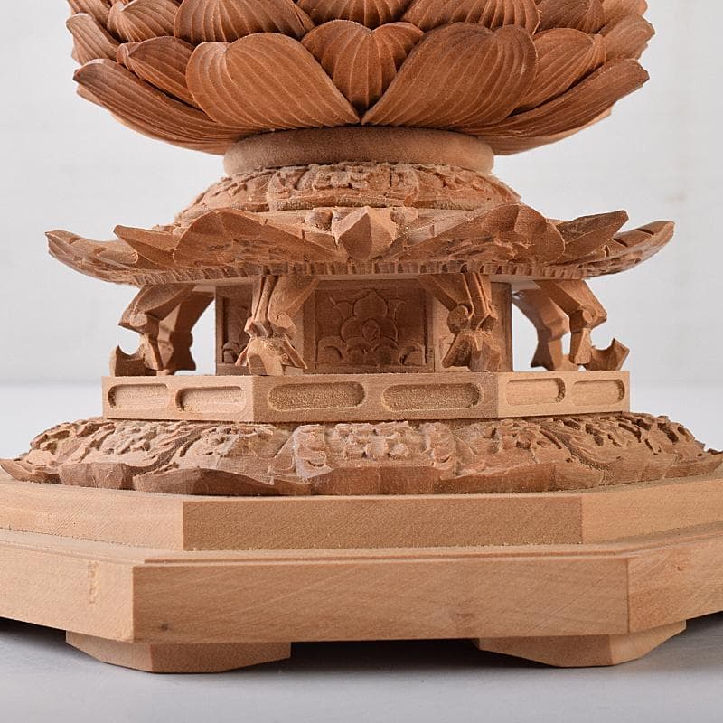 総白檀　天然ダイヤモンド白毫　阿弥陀如来像　美術目録・桐箱付　D　R8425B