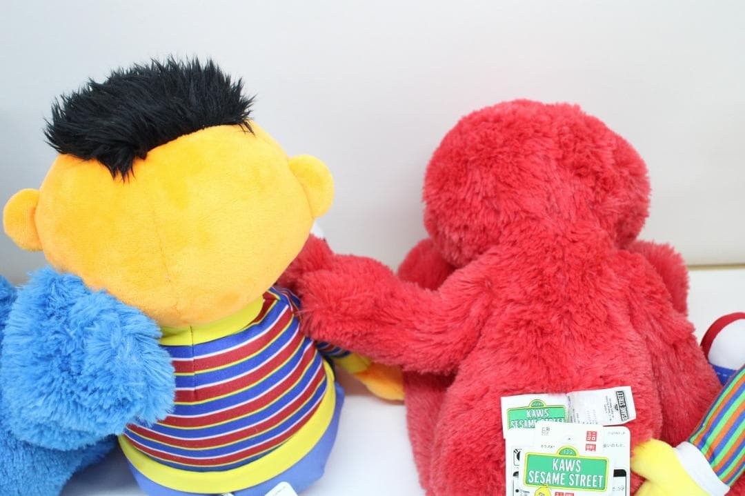 KAWS SESAME STREET ぬいぐるみ 32-JY0321-07
