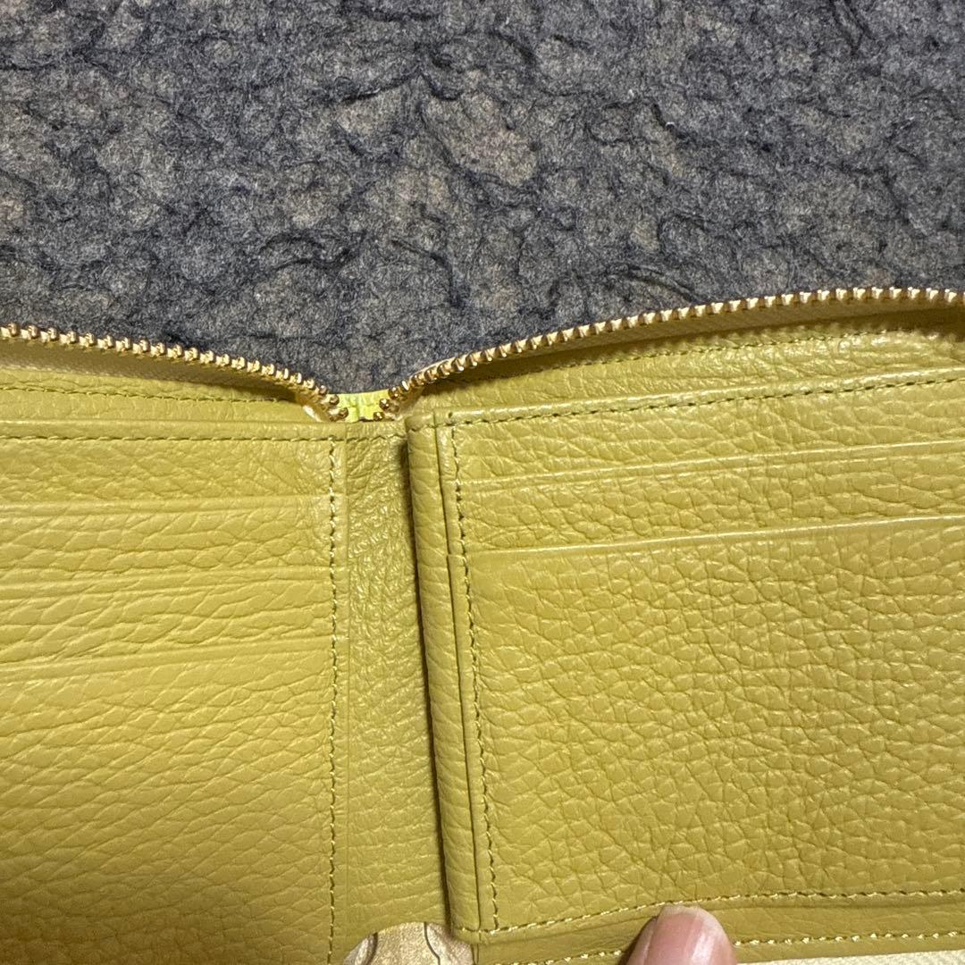 ハースケジュール 2つ折り財布