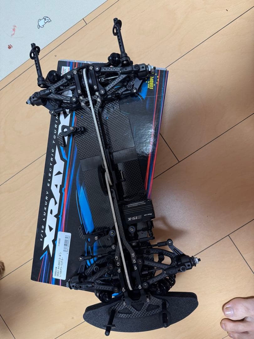 XRAY X1 2023 1/10 EPオンロードカー