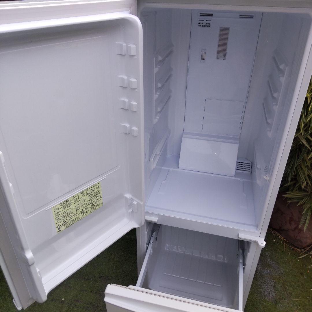 美品 SHARP 冷蔵庫 2018年製造 167L SJ-DA17D-W