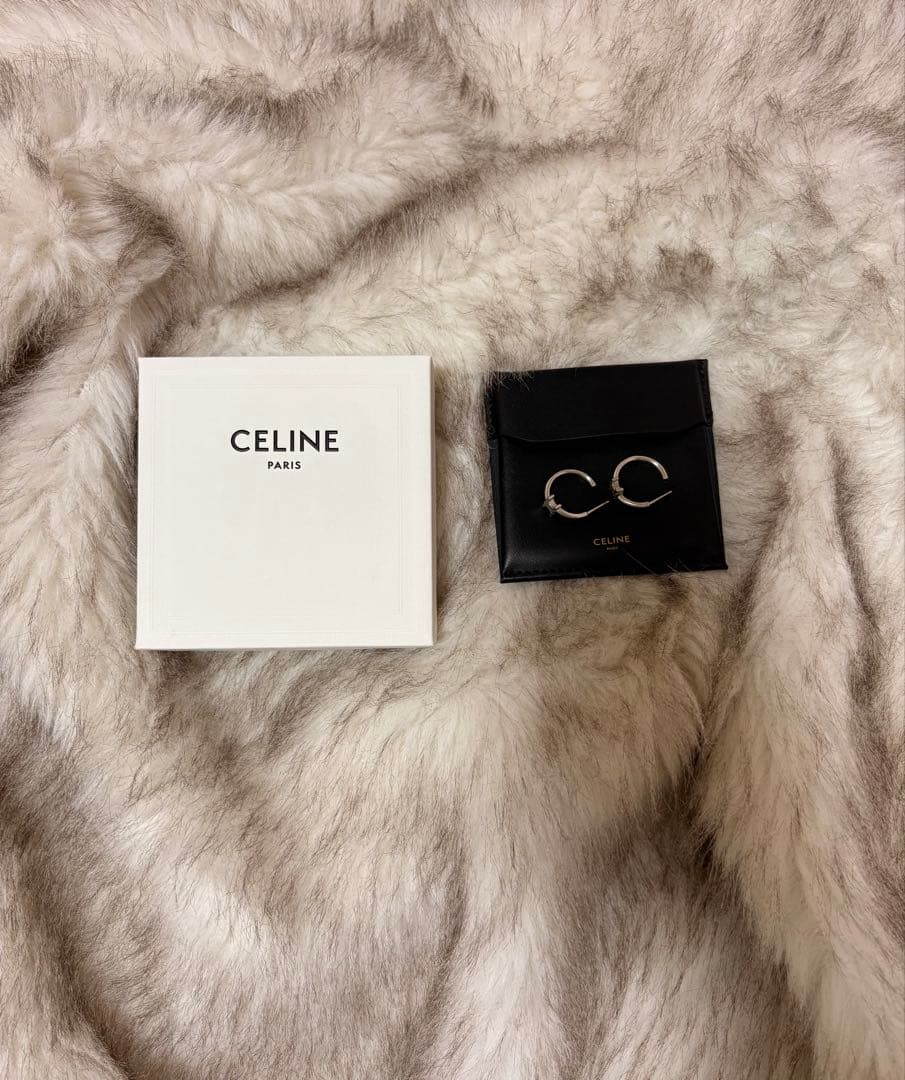 CELINE シルバーフープピアス 専用ケース付き