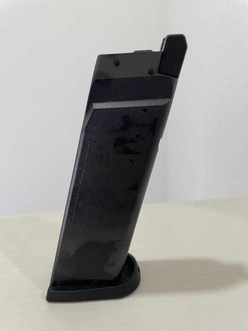 BIOHAZARD RE:4 sg-09r レオン　限定　東京マルイ