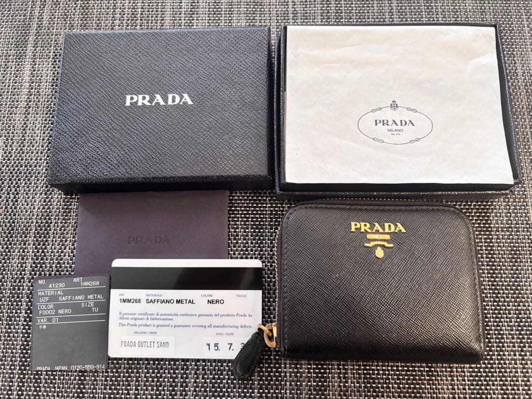 PRADA SAFFIANO L ケース
