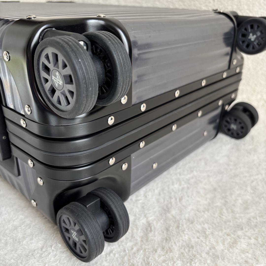 ✨美品✨LANZZO スーツケース　TSAロック アルミ　グレー