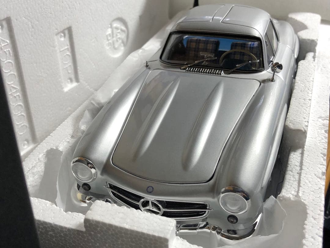 最終値下げ Schuco 1/18 メルセデス ベンツ 300SL Coupe