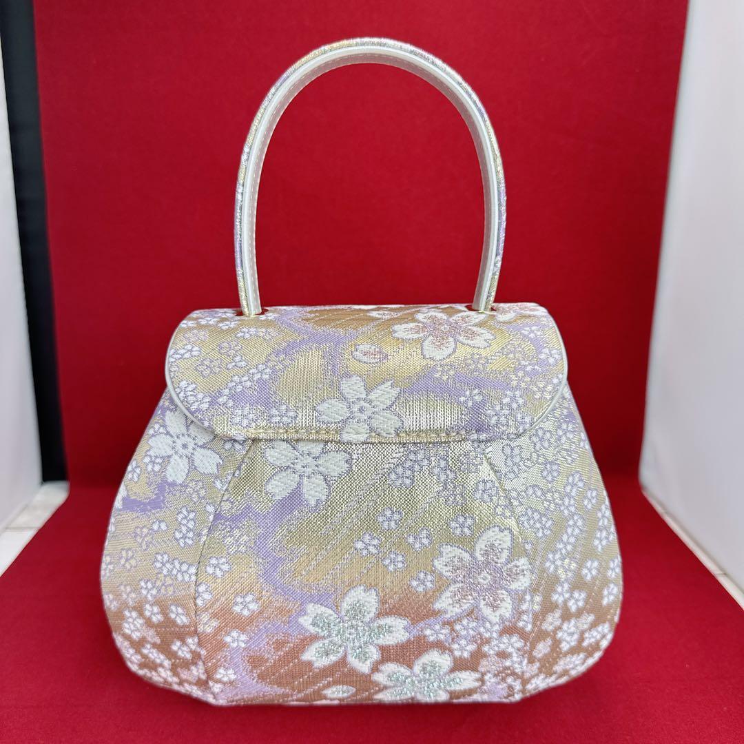 和装用バッグと草履セット　新品未使用　美品　ゴールド　桜　成人式　結婚式
