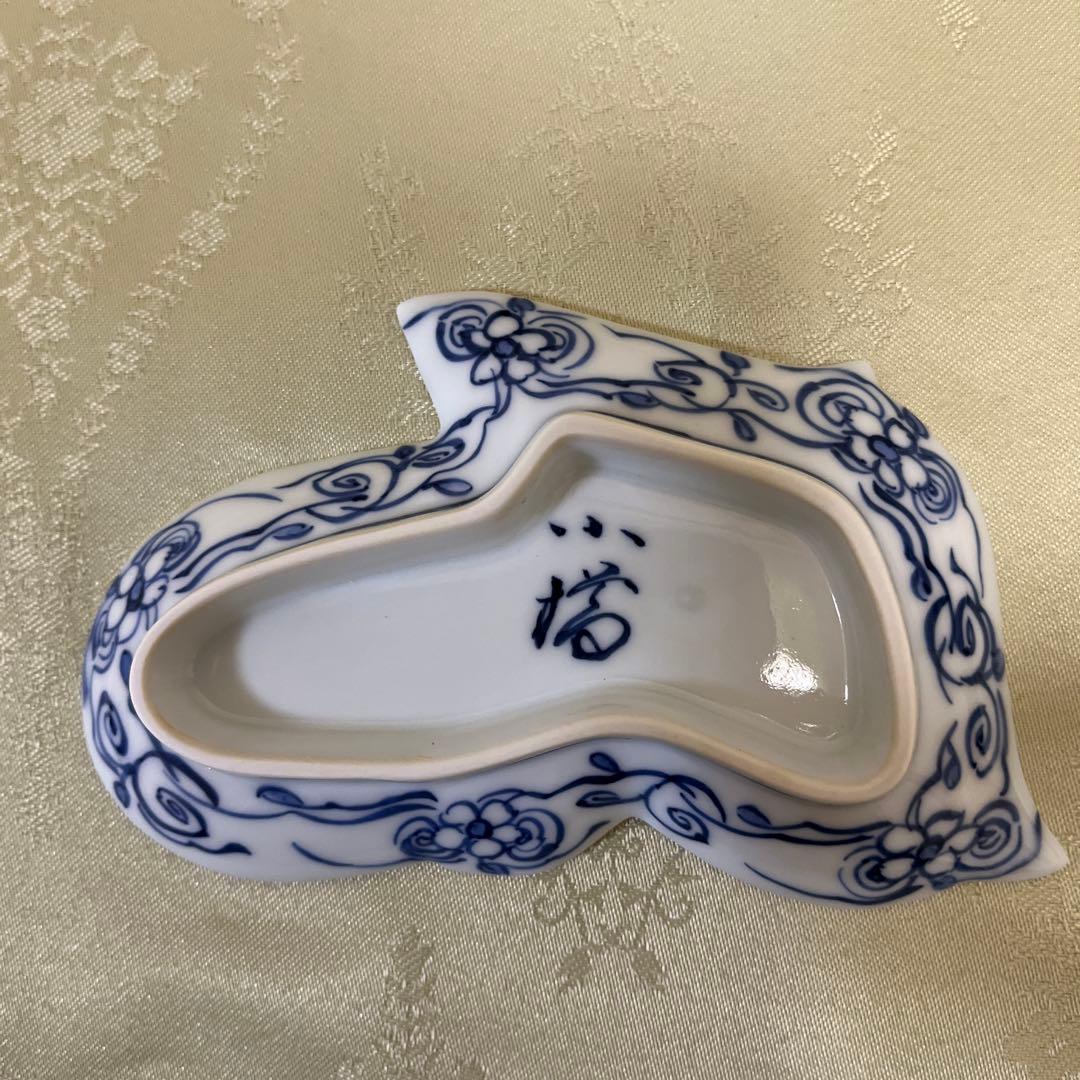 『風の字』型染付け磁器向付皿5枚セット 木箱付きセット NO.1