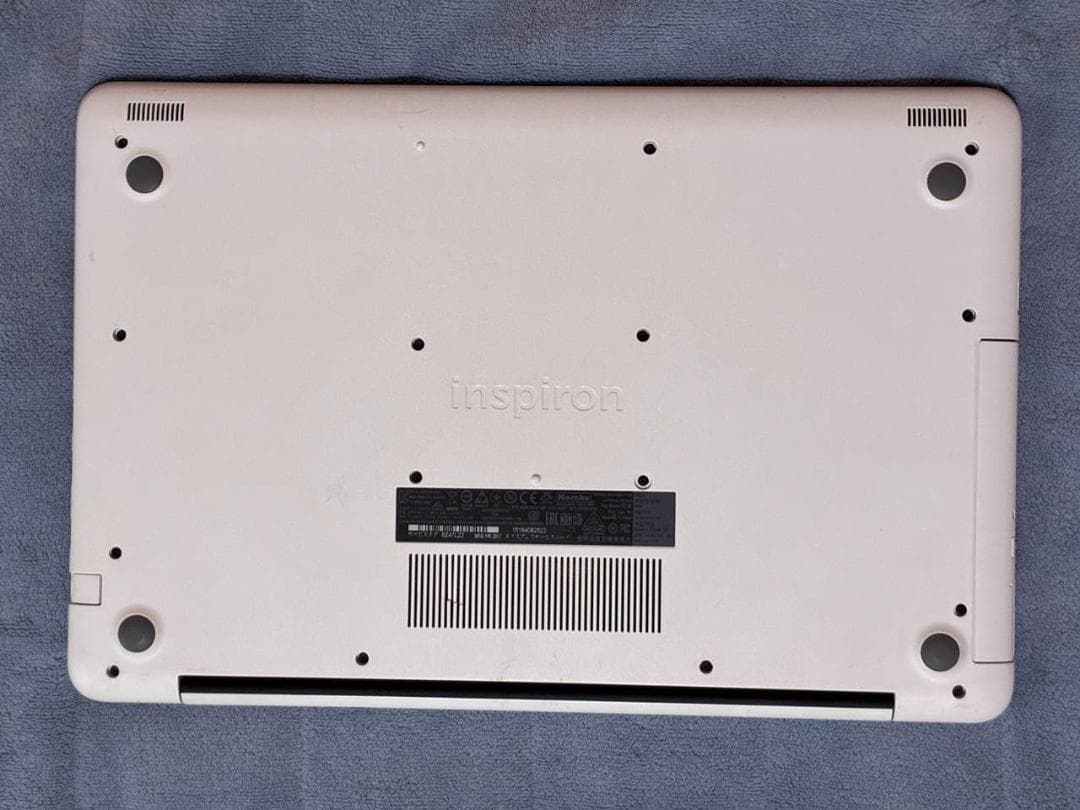 Windowsノート本体 DELL Inspiron 15 5567