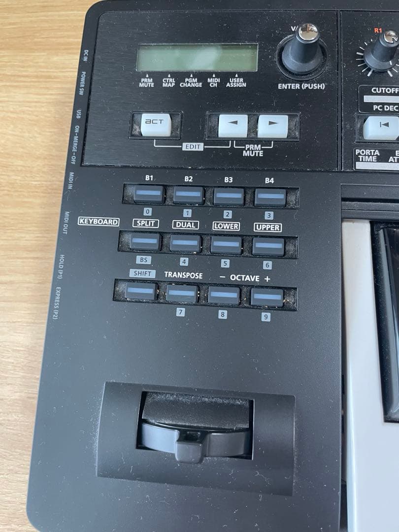 Roland A-800PRO MIDIキーボード 61キー