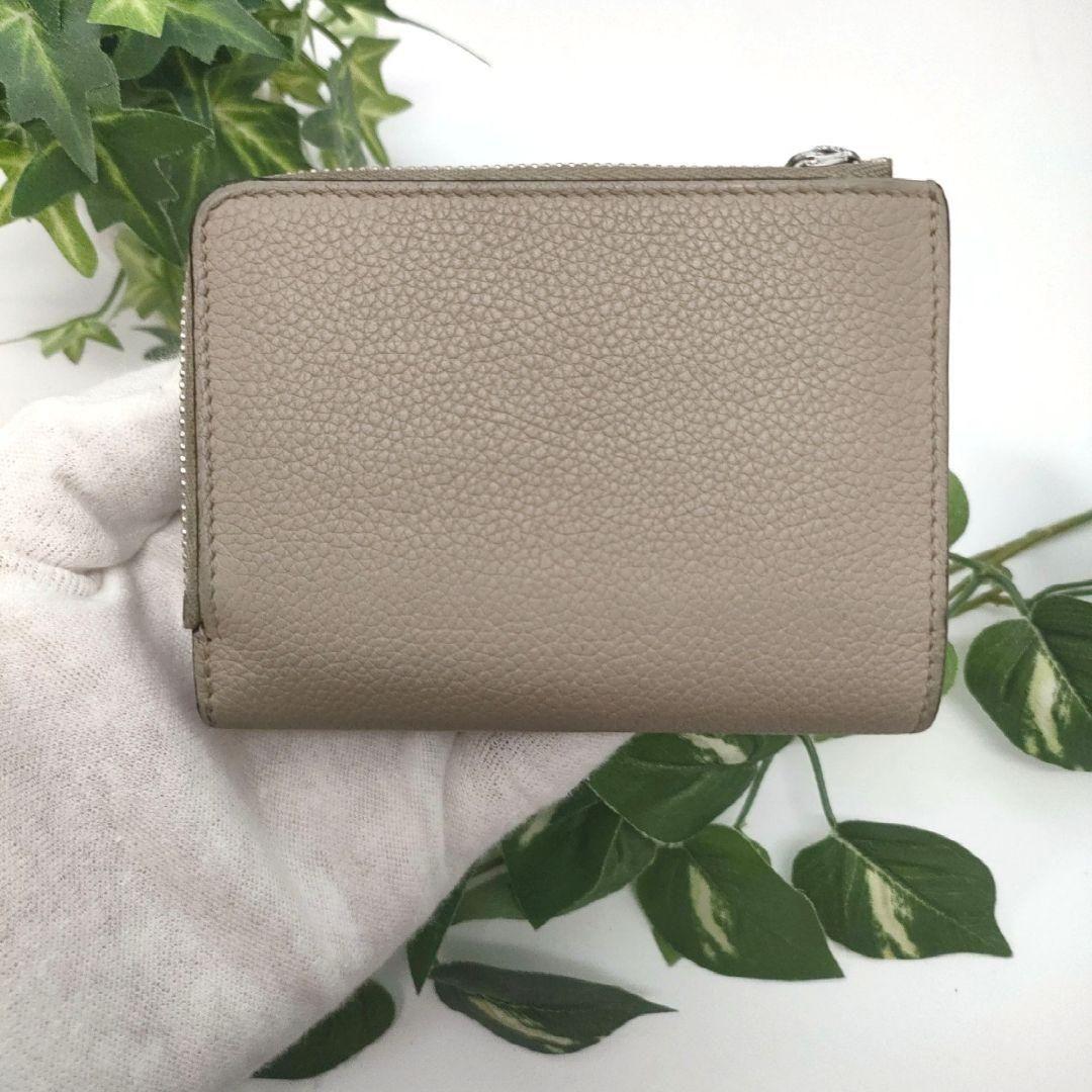 ロエベ　折り財布　スリムジップバイフォールドウォレット　アナグラム　ベージュ