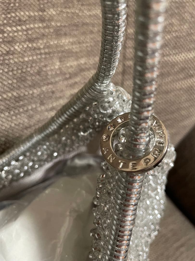 アンテプリマ シルバー バック