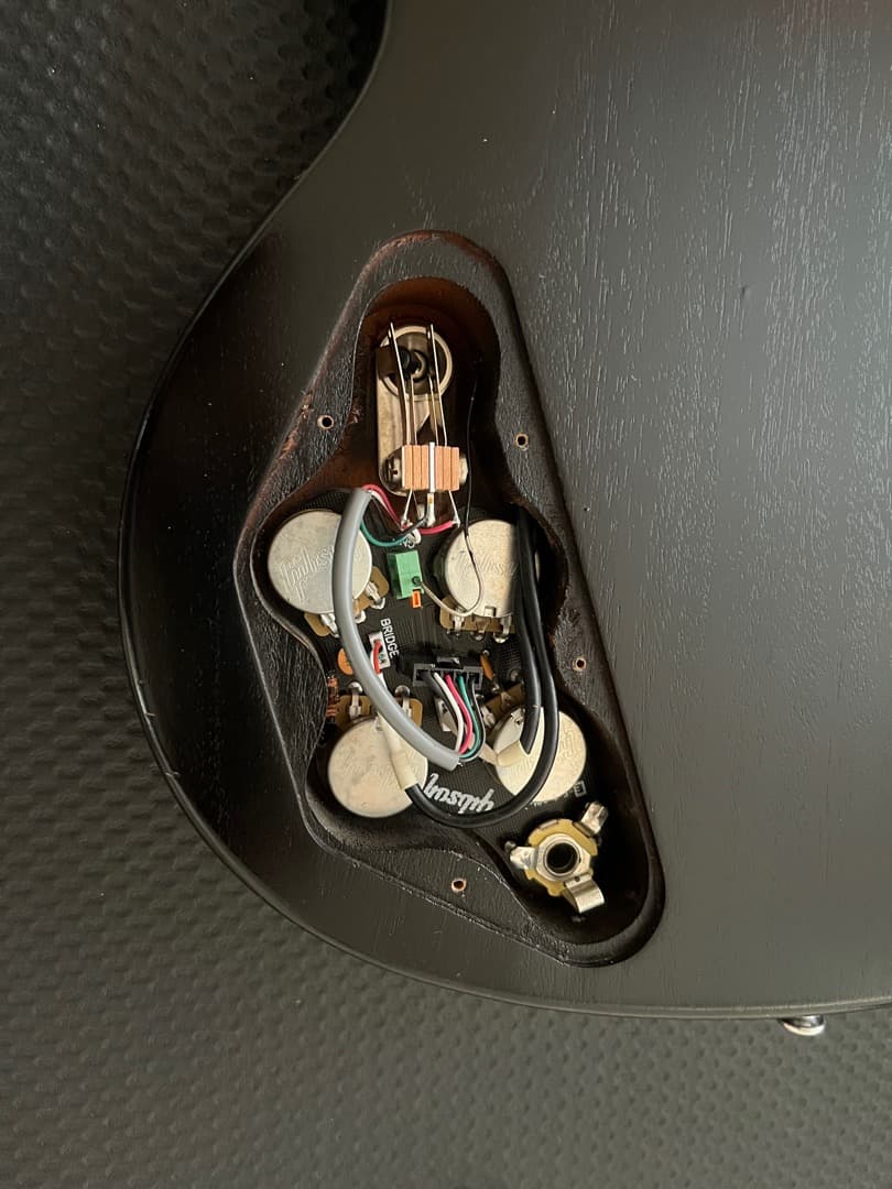 ギター Gibson SG Tribute Future