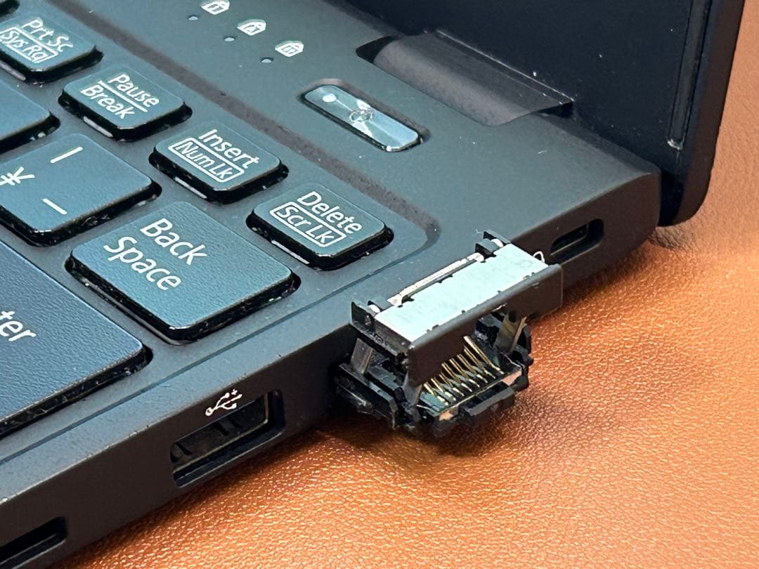 LIFEBOOK U939 i5-8365U FHD 8G 顔認証 256GB